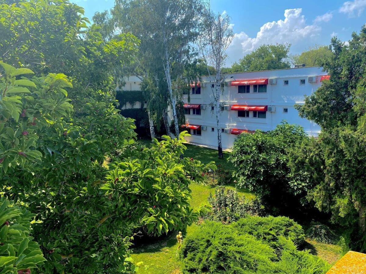 Complex Tismana 3* All Inclusive Jupiter Extérieur photo