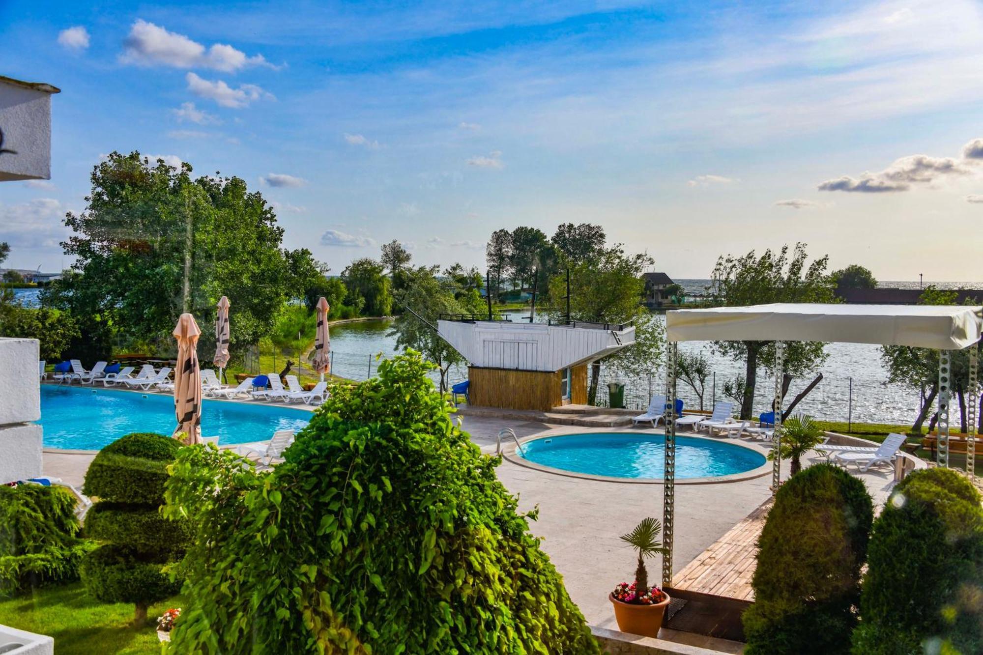 Complex Tismana 3* All Inclusive Jupiter Extérieur photo